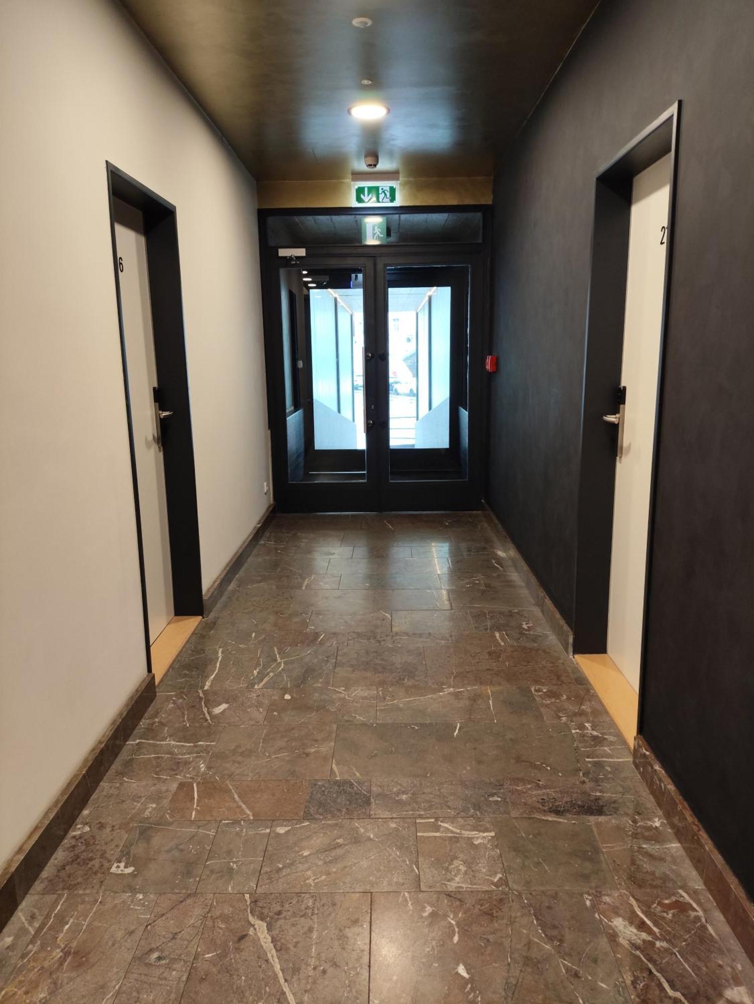 Post 120 Hotel Praha